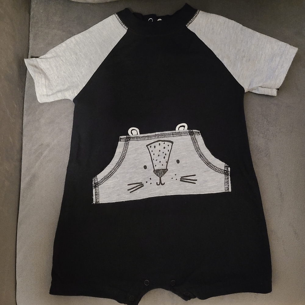 Gerber Romper Set - Picture 2 of 9